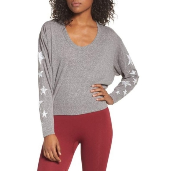Free People Melrose Graphic Tee Long Sleeve Scoop Neck Crackled Stars S Gray NWT - Picture 16 of 16